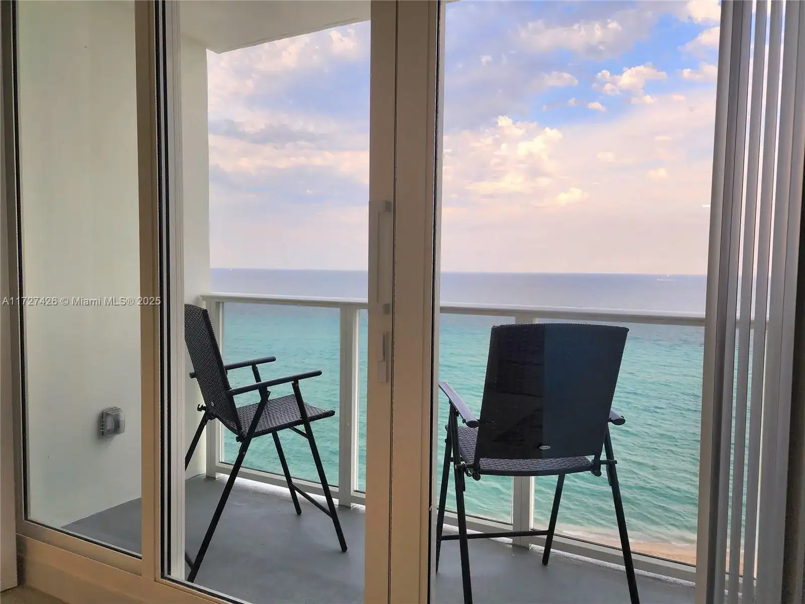 3505 S Ocean Dr # 1014, Hollywood FL 33019 photo 3