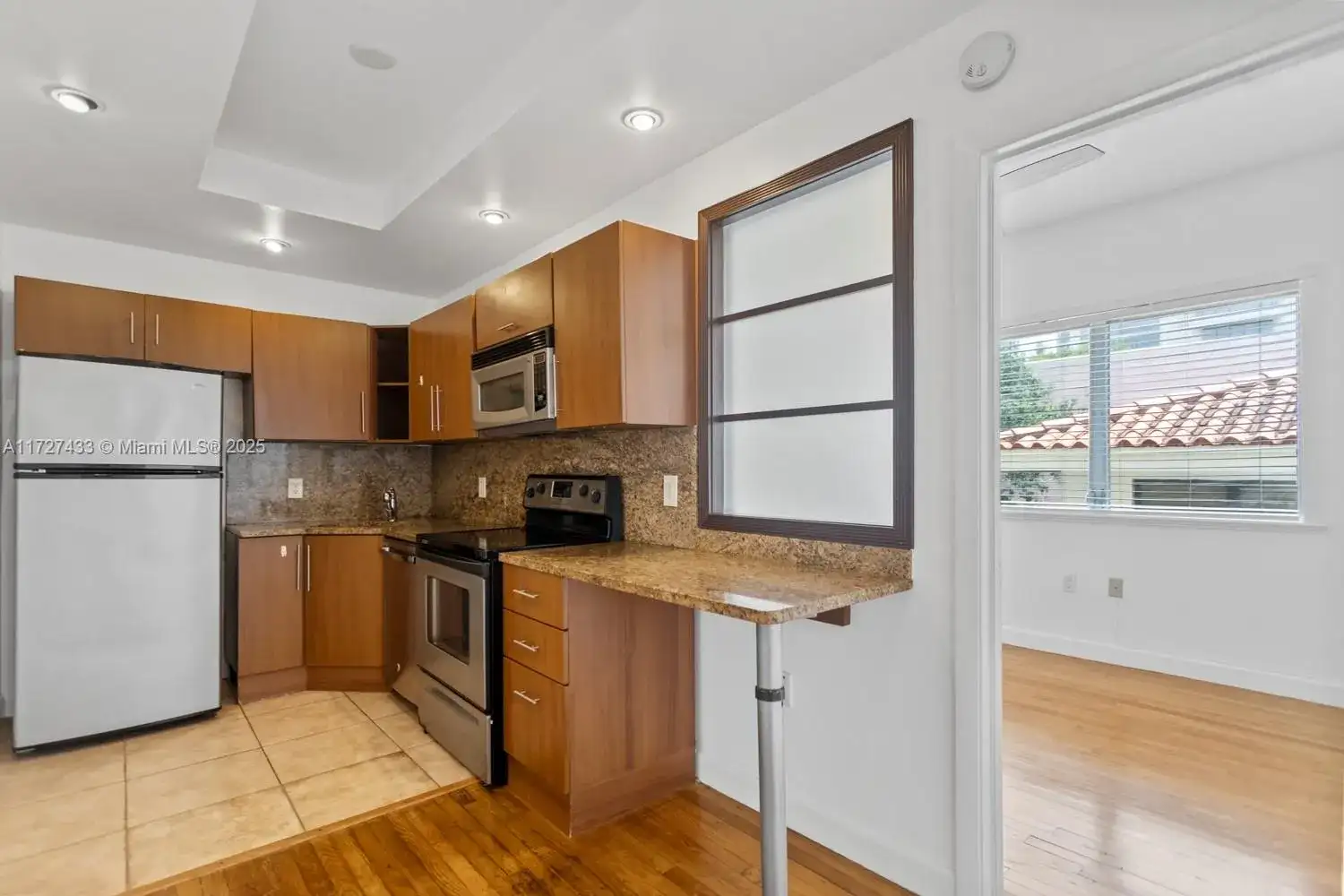 223 Calabria Ave # 9, Coral Gables FL 33134 photo 2
