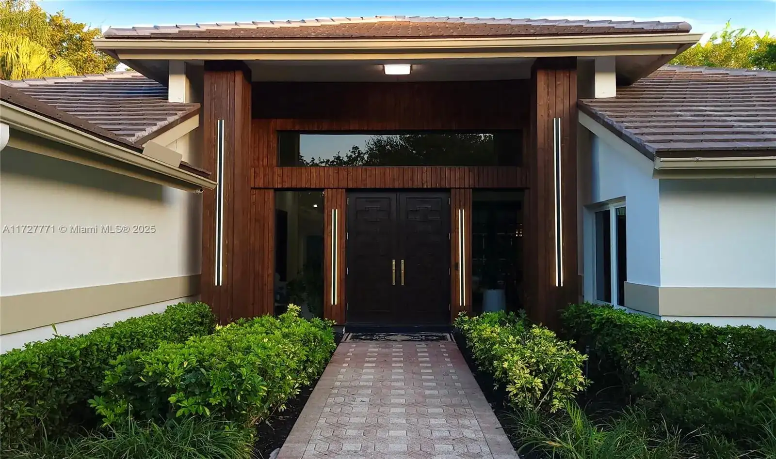 7700 S Woodridge Dr, Parkland FL 33067 photo 3