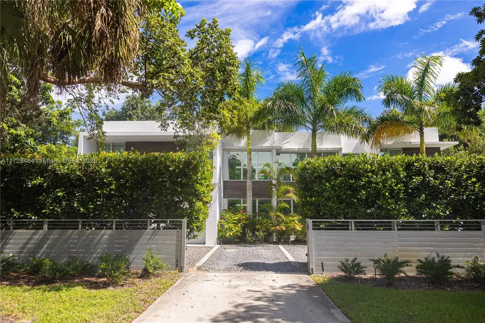 6790 SW 72 STREET, South Miami FL 33143 photo 4