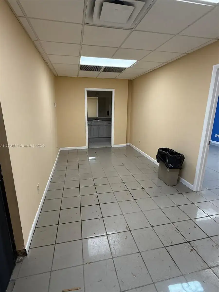 5801 Plunkett St, Hollywood FL 33023 photo 5