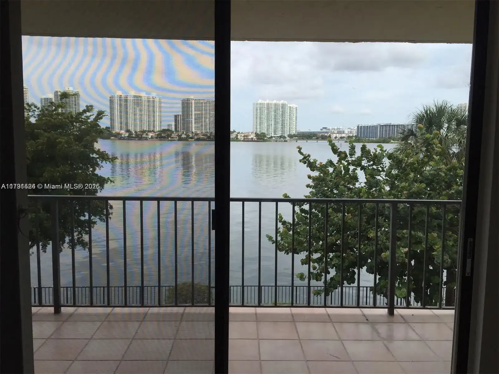 17878 N Bay Rd # 201, Sunny Isles Beach FL 33160 photo 2