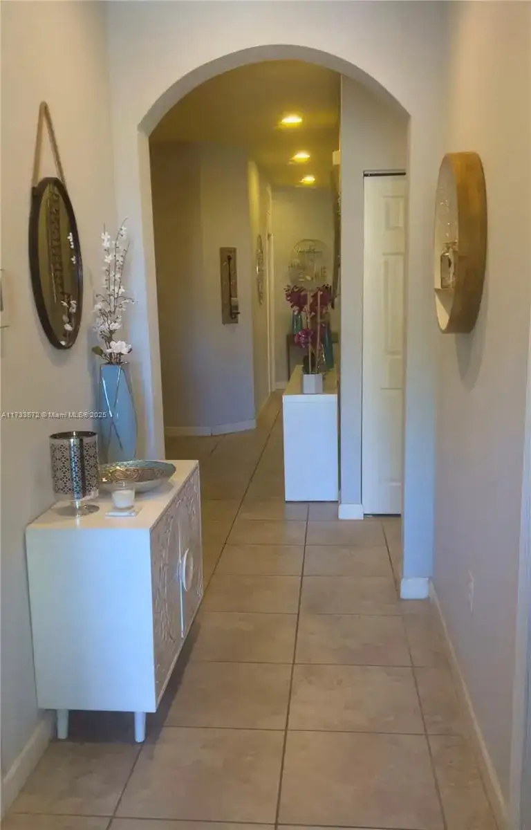 536 SE 33rd Ter, Homestead FL 33033 photo 4