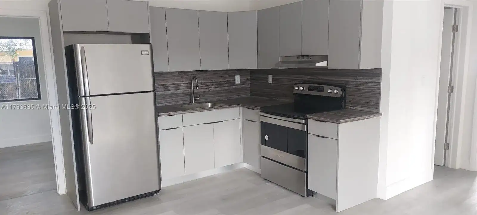 20600 NW 34th Ave, Miami Gardens FL 33056 photo 2