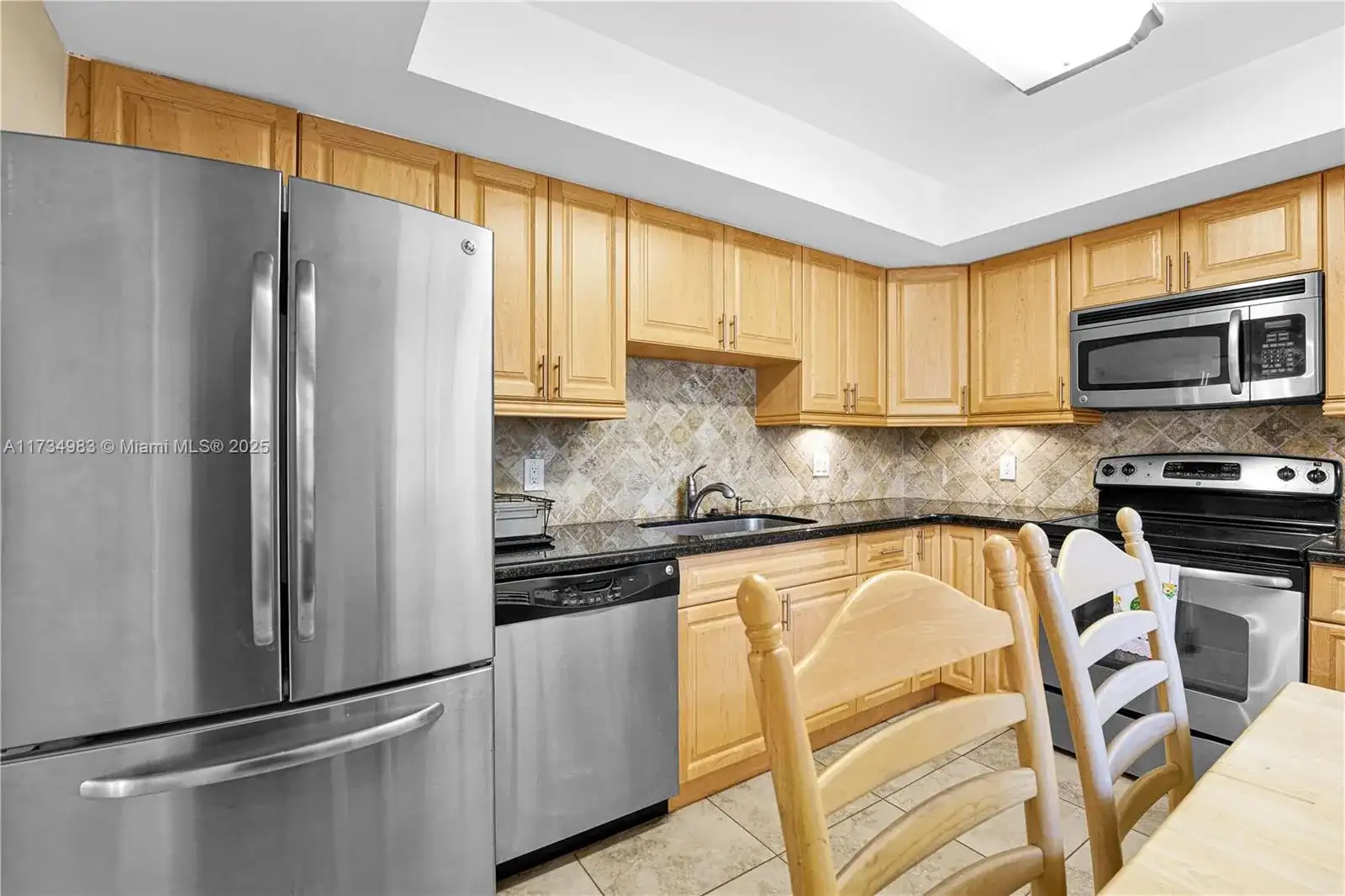 4000 N Cypress Dr # 102, Pompano Beach FL 33069 photo 3