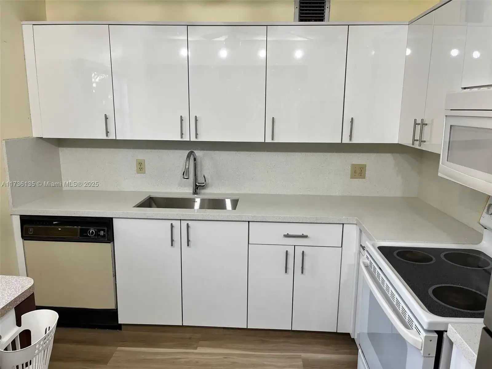 100 SW 132nd Way # 201K, Pembroke Pines FL 33027 photo 3