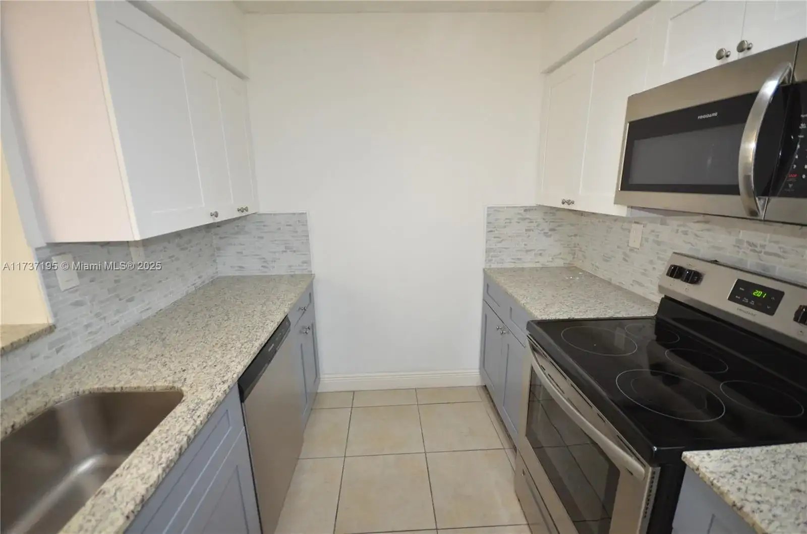 15201 SW 80th St # 207, Miami FL 33193 photo 4