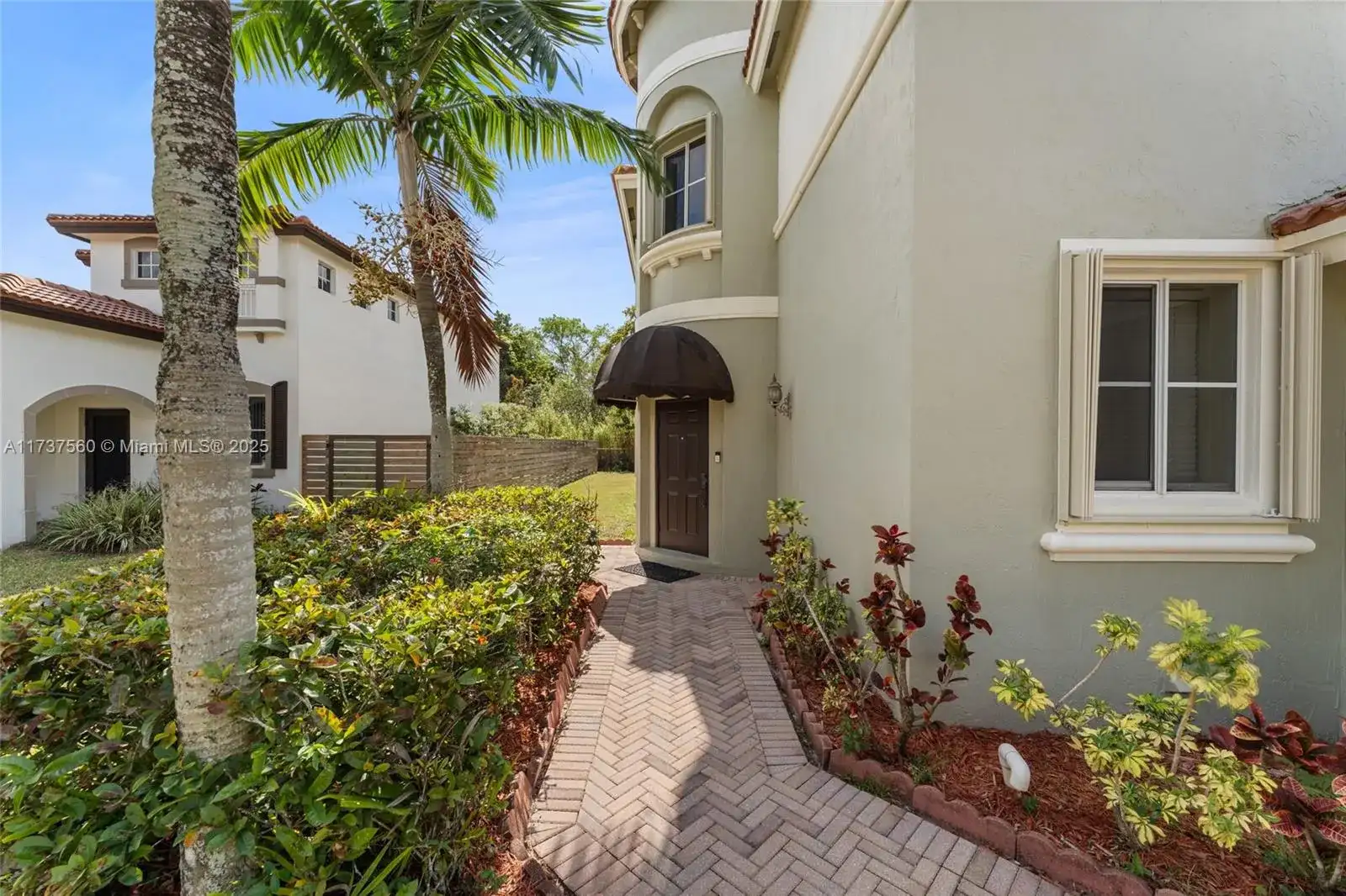 2256 SE 2nd St, Homestead FL 33033 photo 2