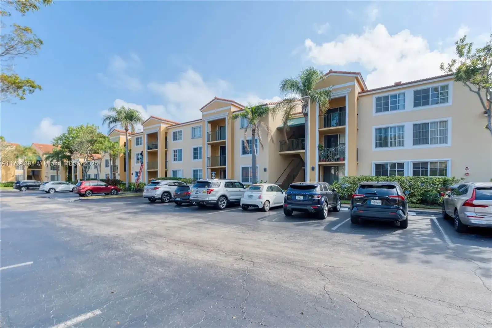 160 Yacht Club Way # 110, Hypoluxo FL 33462 photo 2