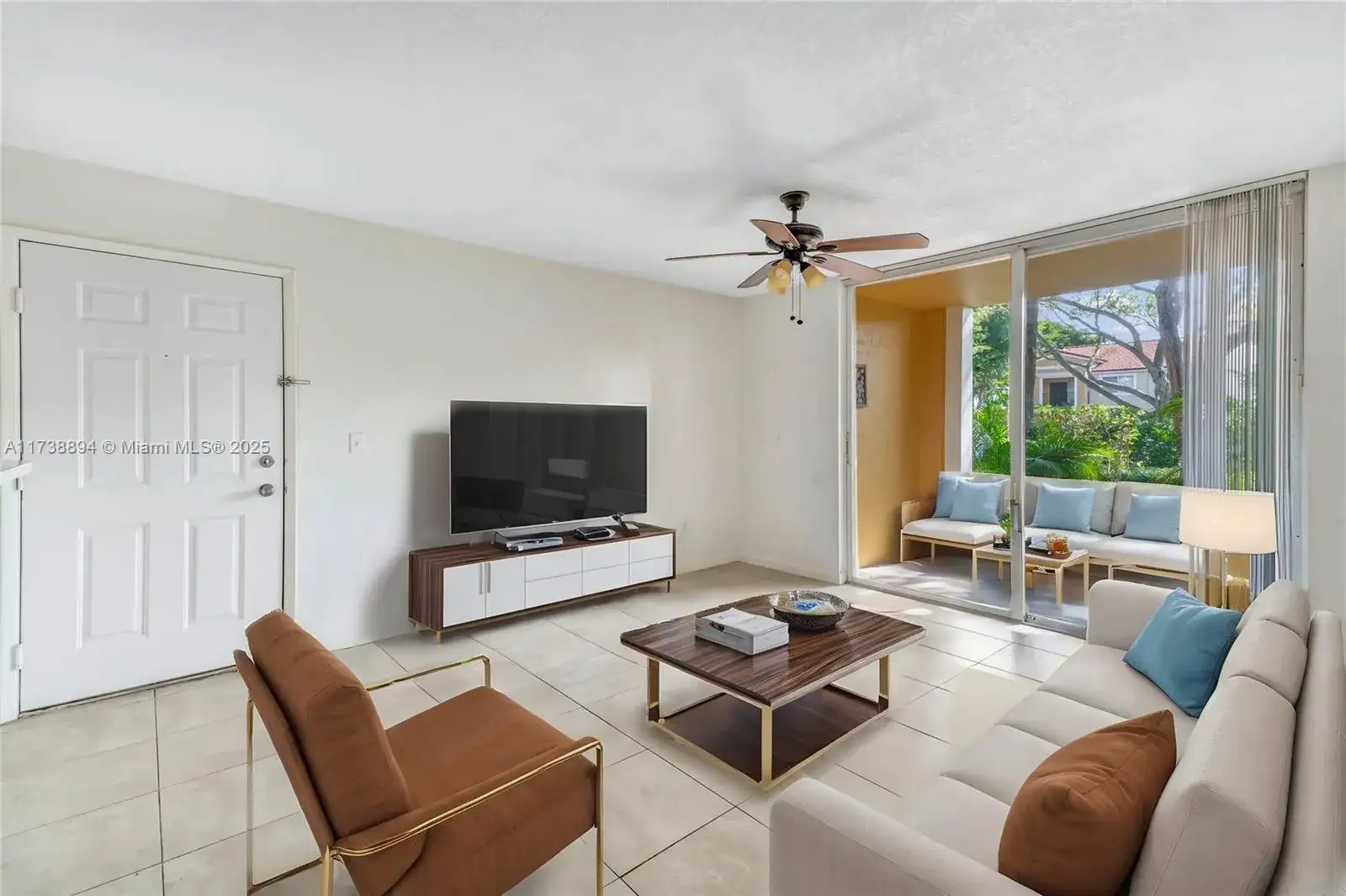160 Yacht Club Way # 110, Hypoluxo FL 33462 photo 3