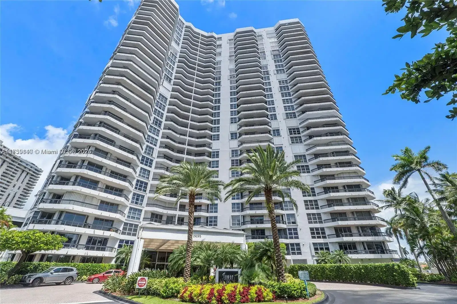 19195 NE 36th Ct # 2302, Aventura FL 33180 photo 2