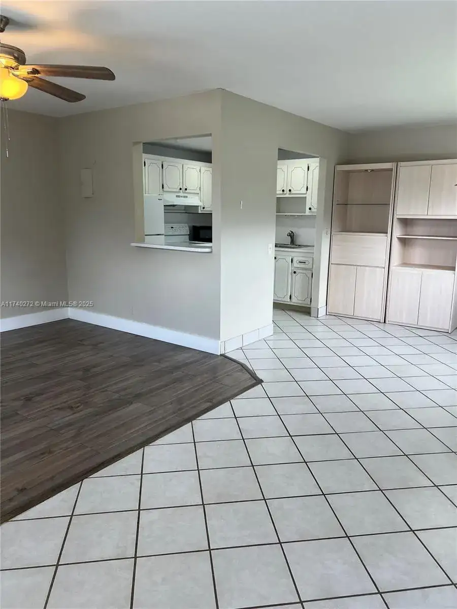 378 Brittany H # 378, Delray Beach FL 33446 photo 3