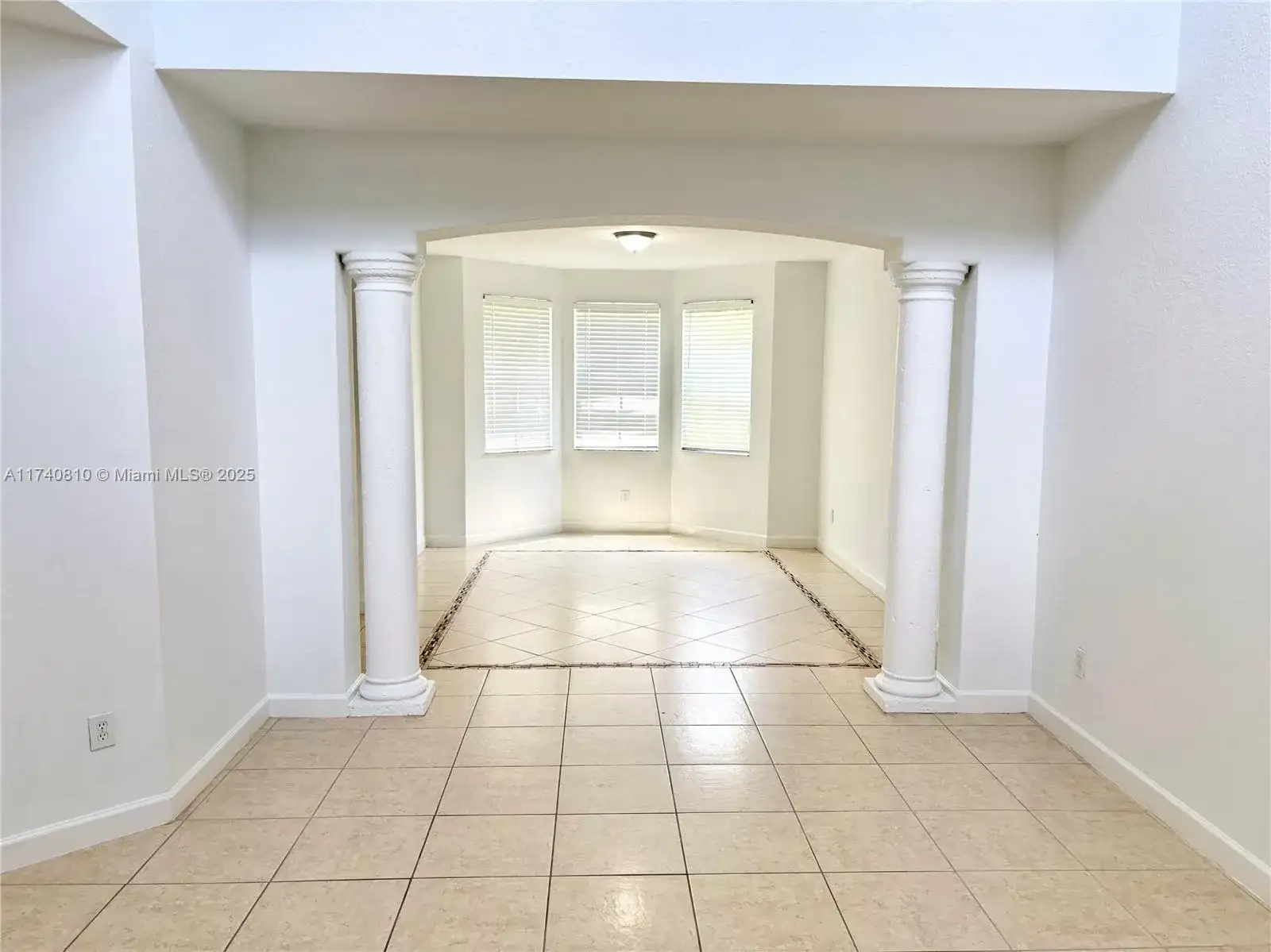 10514 Galleria St, Wellington FL 33414 photo 3