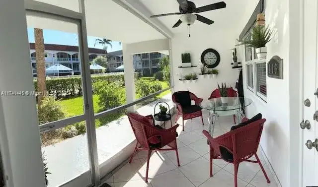 581 Blue Heron Dr # B, Hallandale Beach FL 33009 photo 2