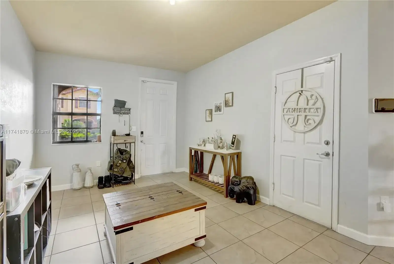338 NE 37th Ave, Homestead FL 33033 photo 3