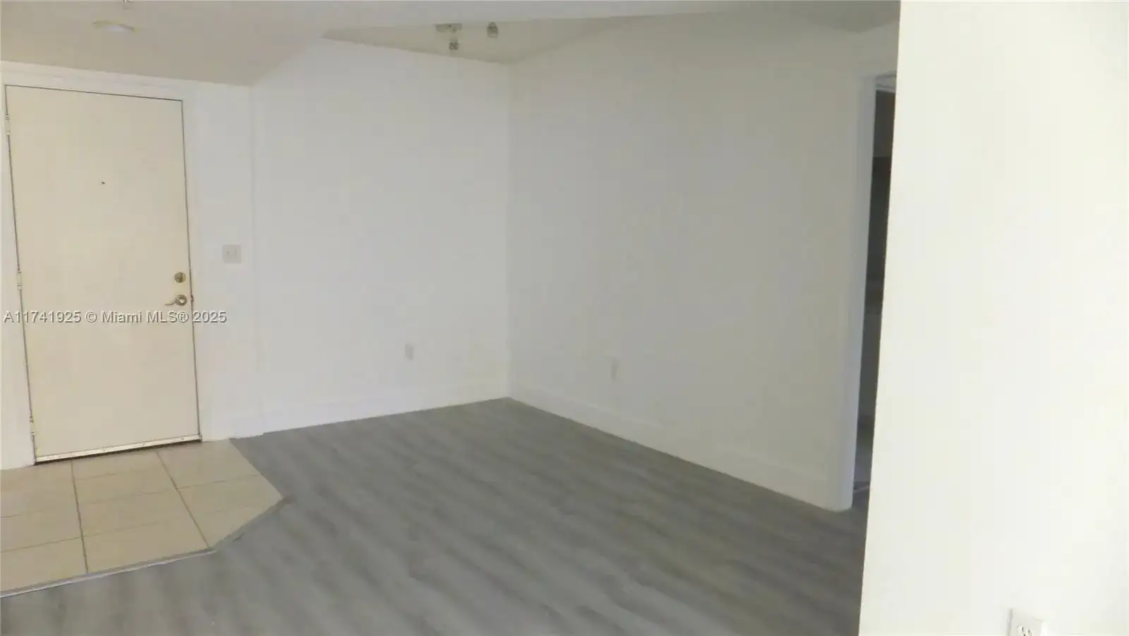 2775 NE 187th St # 329, Aventura FL 33180 photo 3