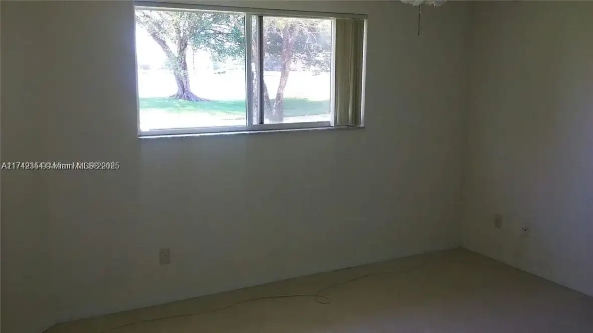 3441 NW 44th St # 106, Oakland Park FL 33309 photo 4