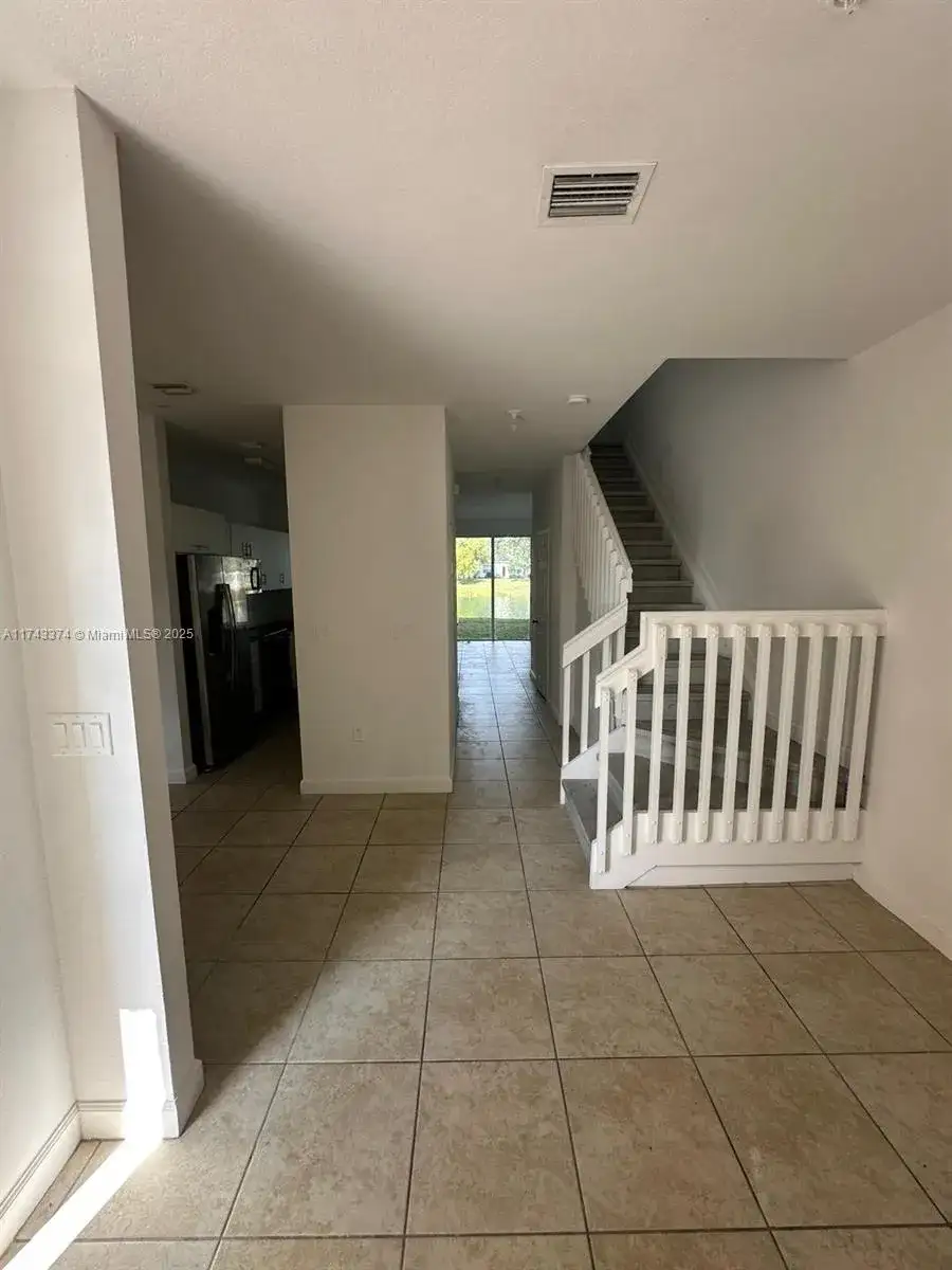 2819 SE 1st Dr # 9, Homestead FL 33033 photo 3