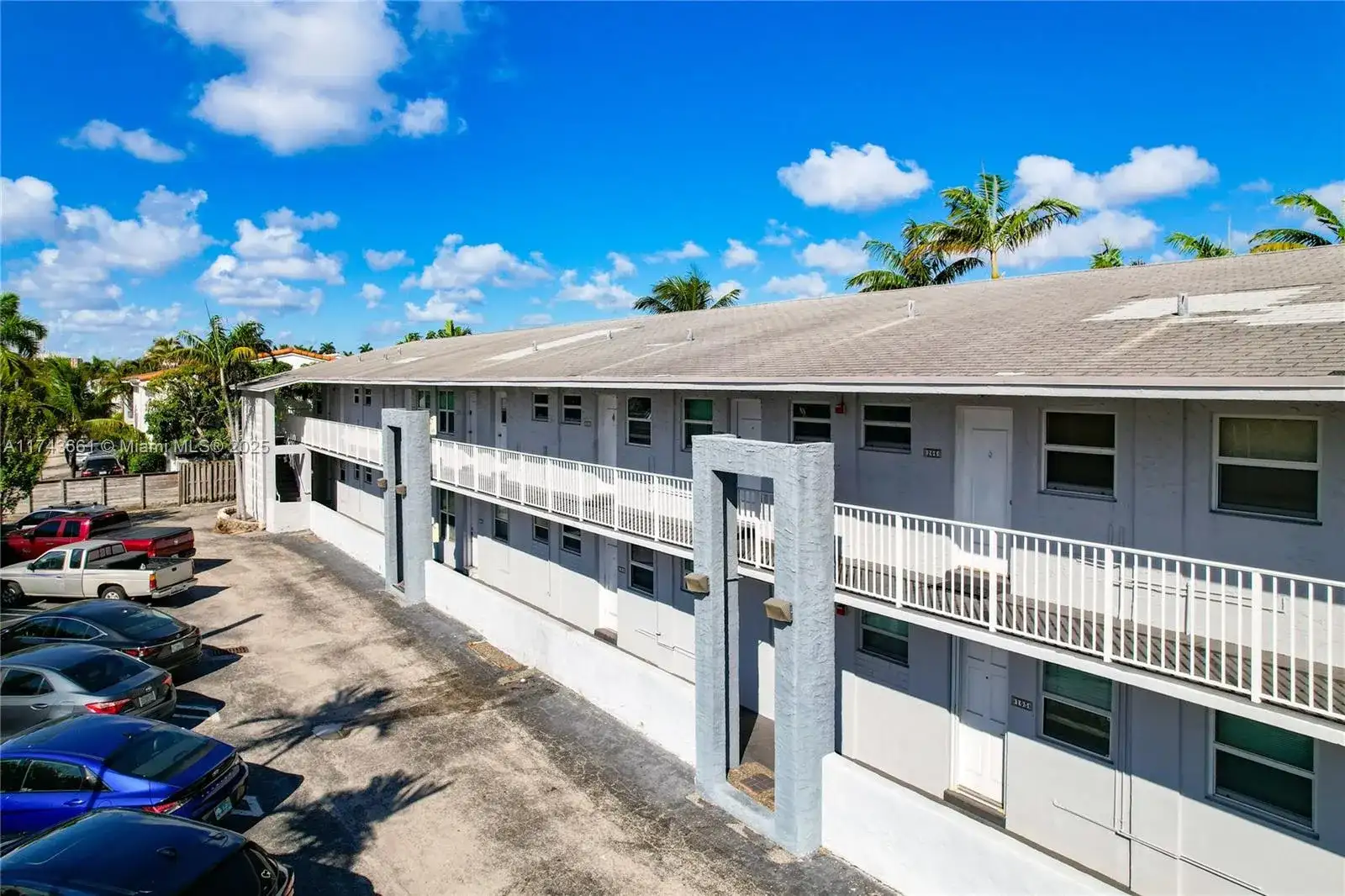 2225 NE 123rd St # 209, North Miami FL 33181 photo 3