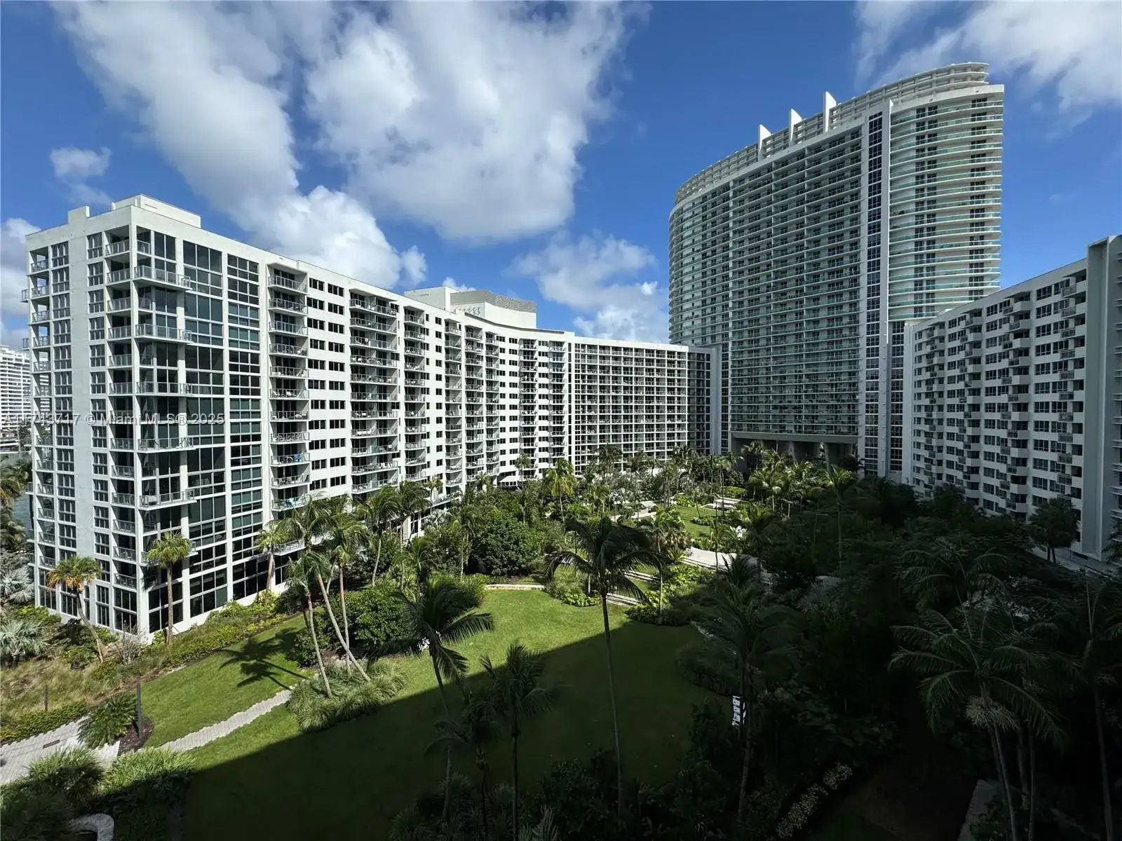 1500 Bay Rd # 840S, Miami Beach FL 33139 photo 2