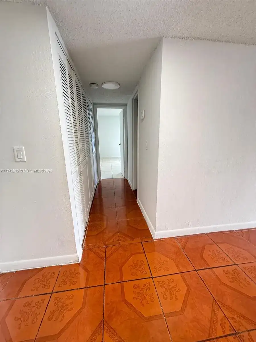 13499 Biscayne Blvd # 1114, North Miami FL 33181 photo 5