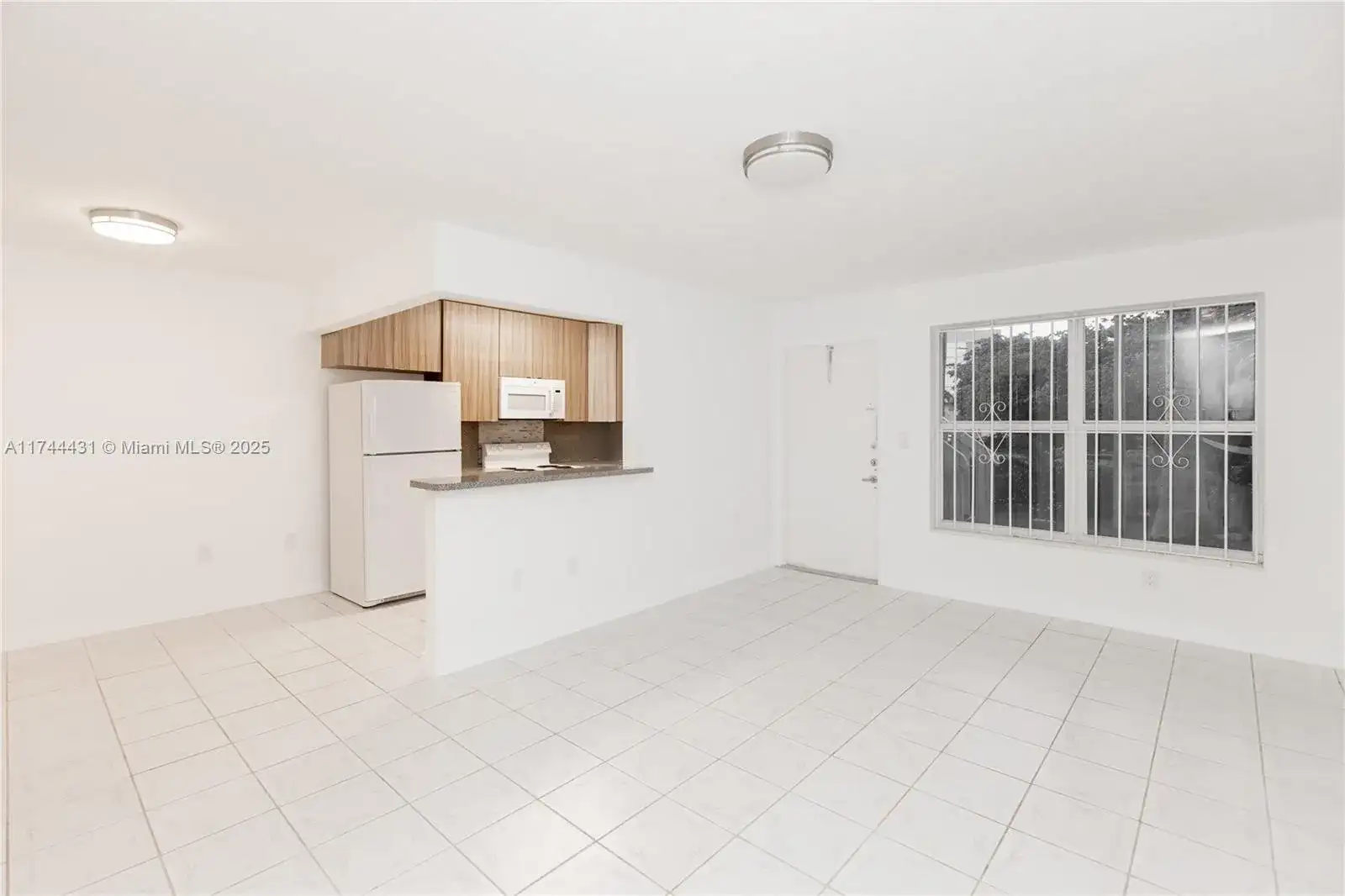 1060 NE 78th St Rd # 5, Miami FL 33138 photo 2