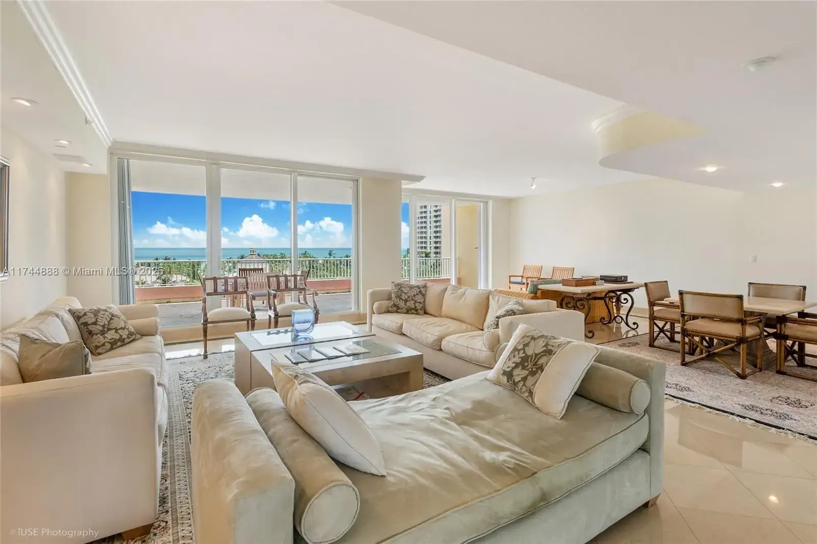 785 Crandon Blvd, Key Biscayne FL 33149 photo 2
