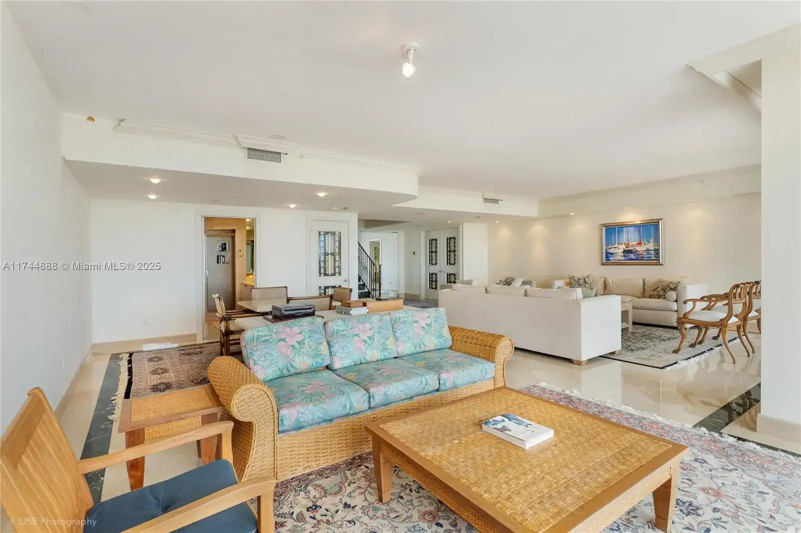 785 Crandon Blvd, Key Biscayne FL 33149 photo 4