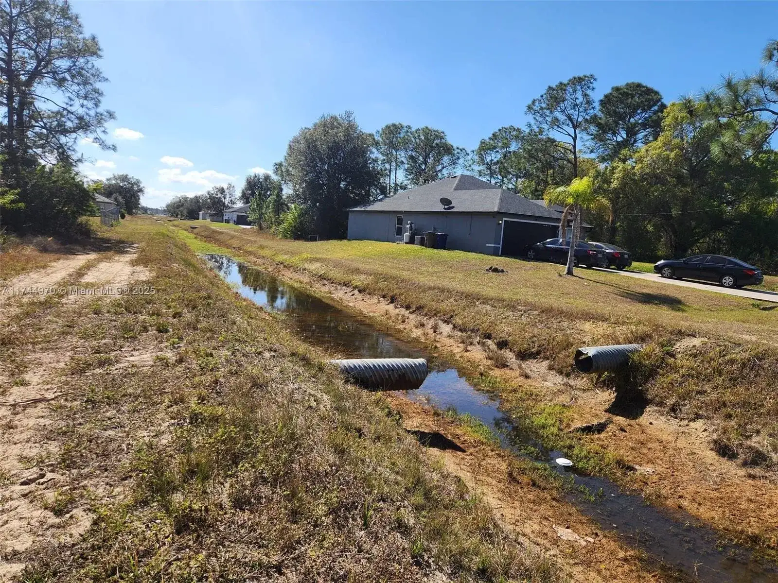 2719 50 W, Lehigh Acres FL 33971 photo 3