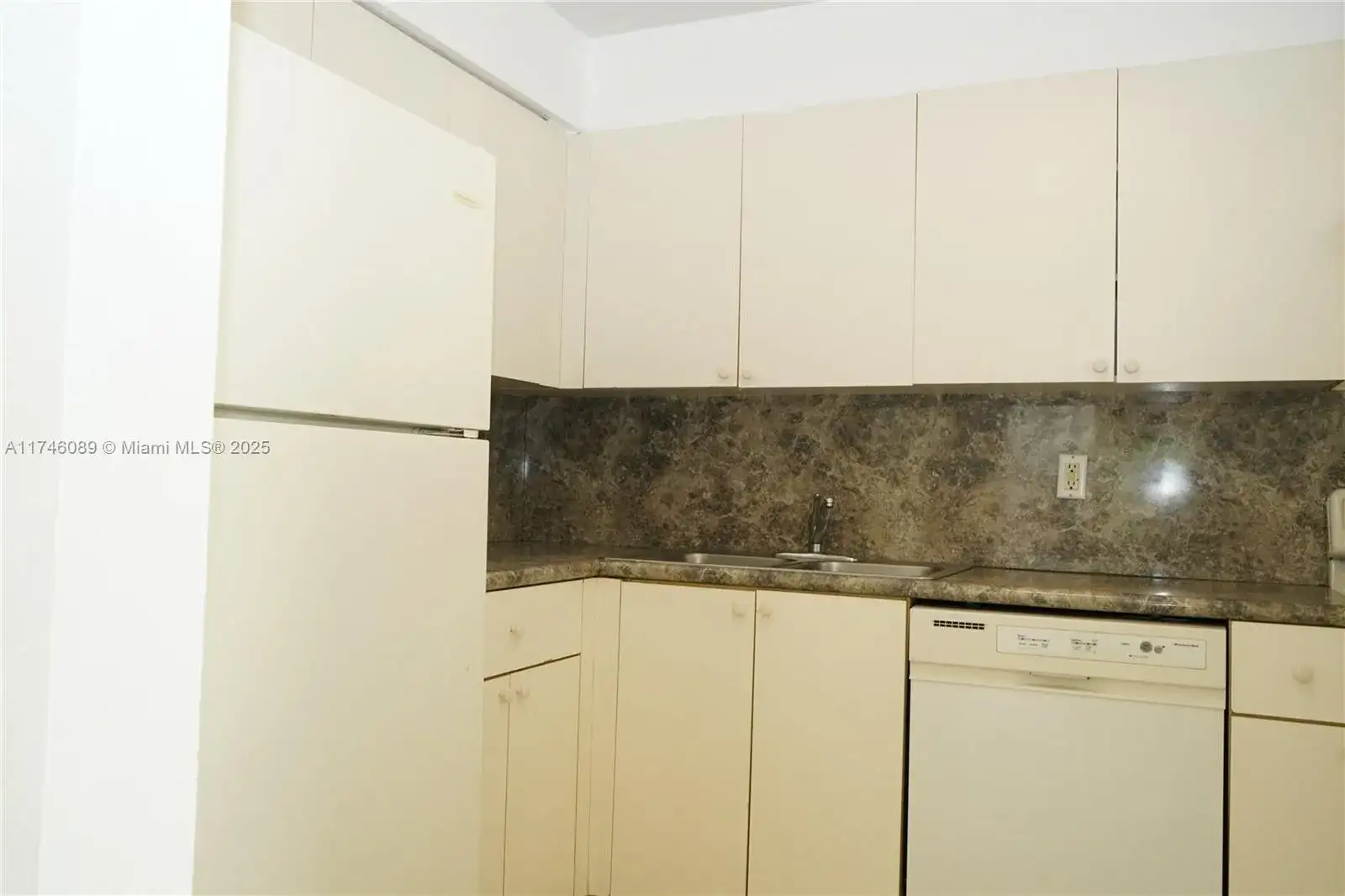 4215 N University Dr # 301, Sunrise FL 33351 photo 5