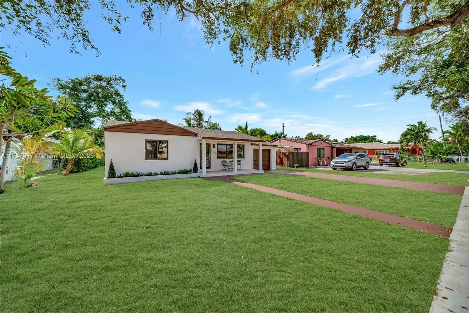 2218 Washington St, Hollywood FL 33020 photo 4