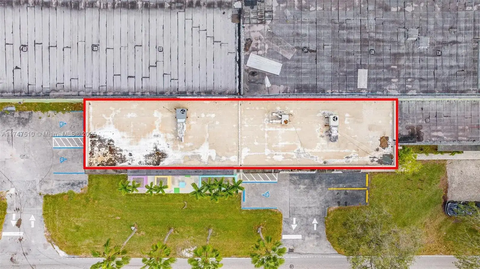 7007 N Waterway Dr, Miami FL 33155 photo 5