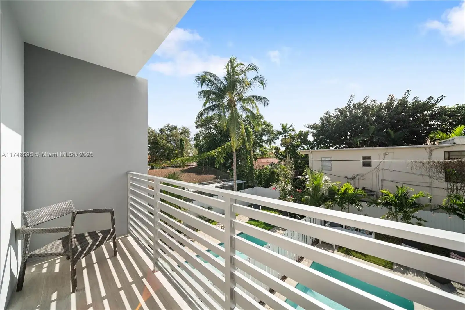 3570 SW 23rd St # 3570, Miami FL 33145 photo 4