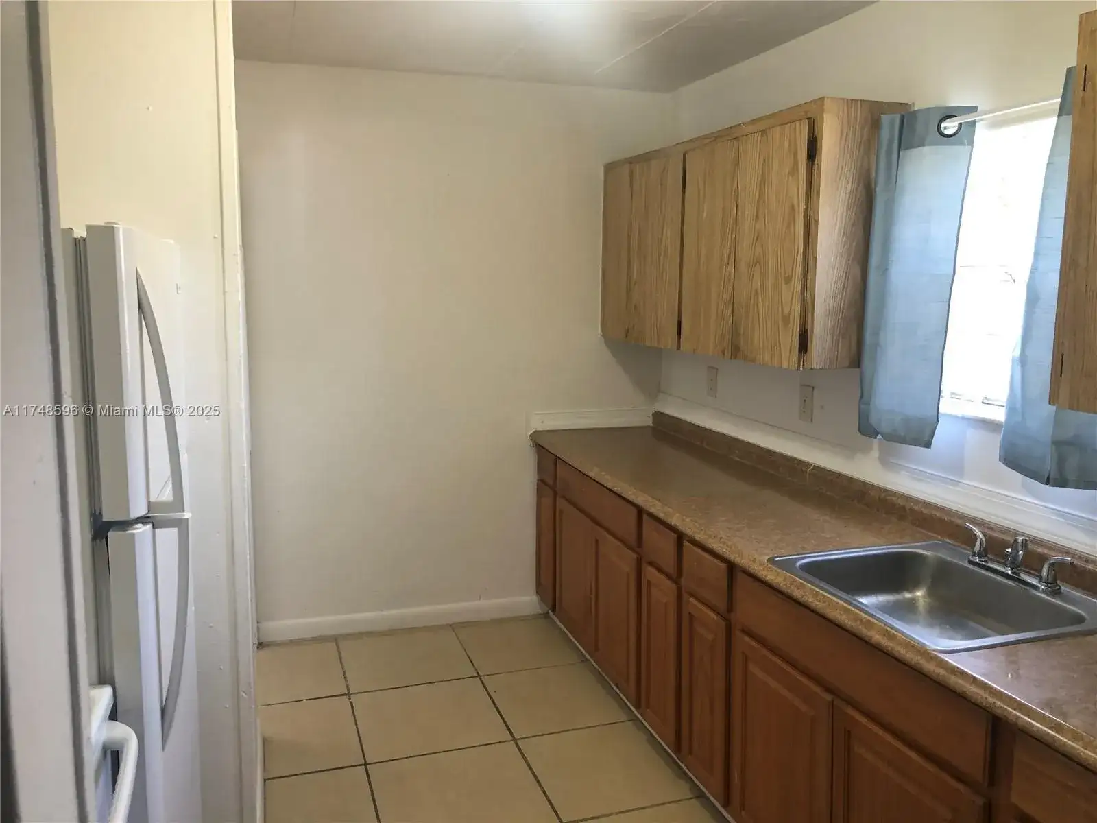 1970 NW 153rd St, Miami Gardens FL 33054 photo 5