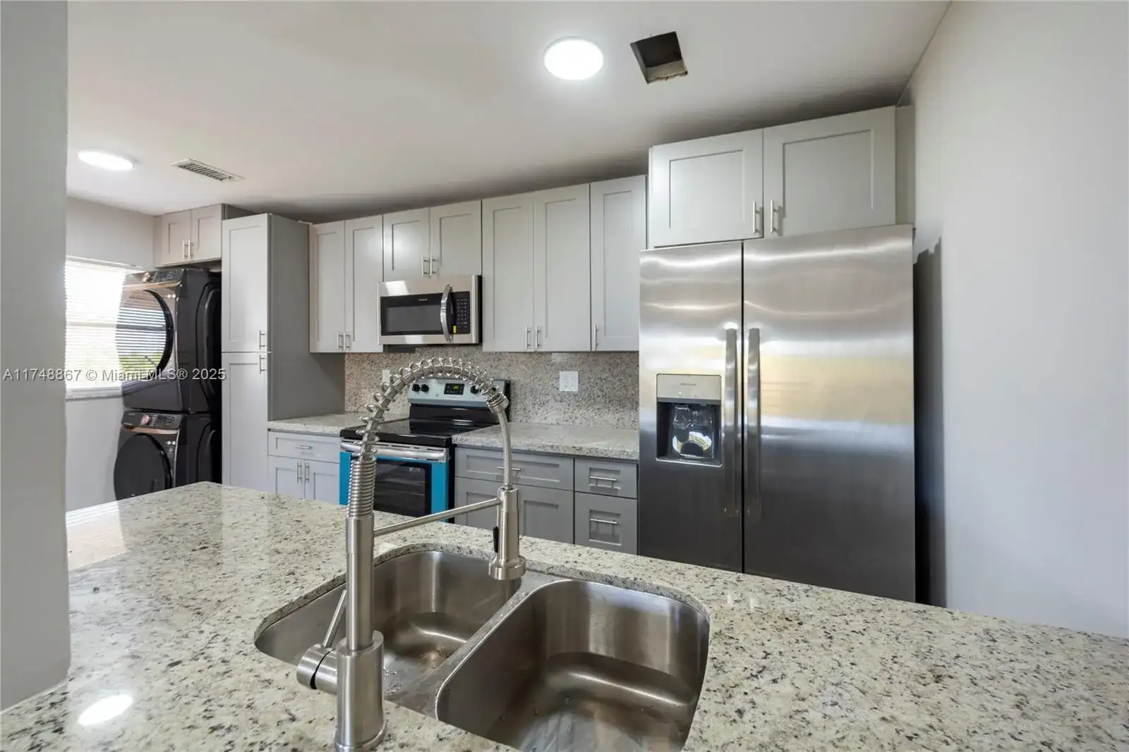 4111 Stirling Rd # 509, Dania Beach FL 33314 photo 3