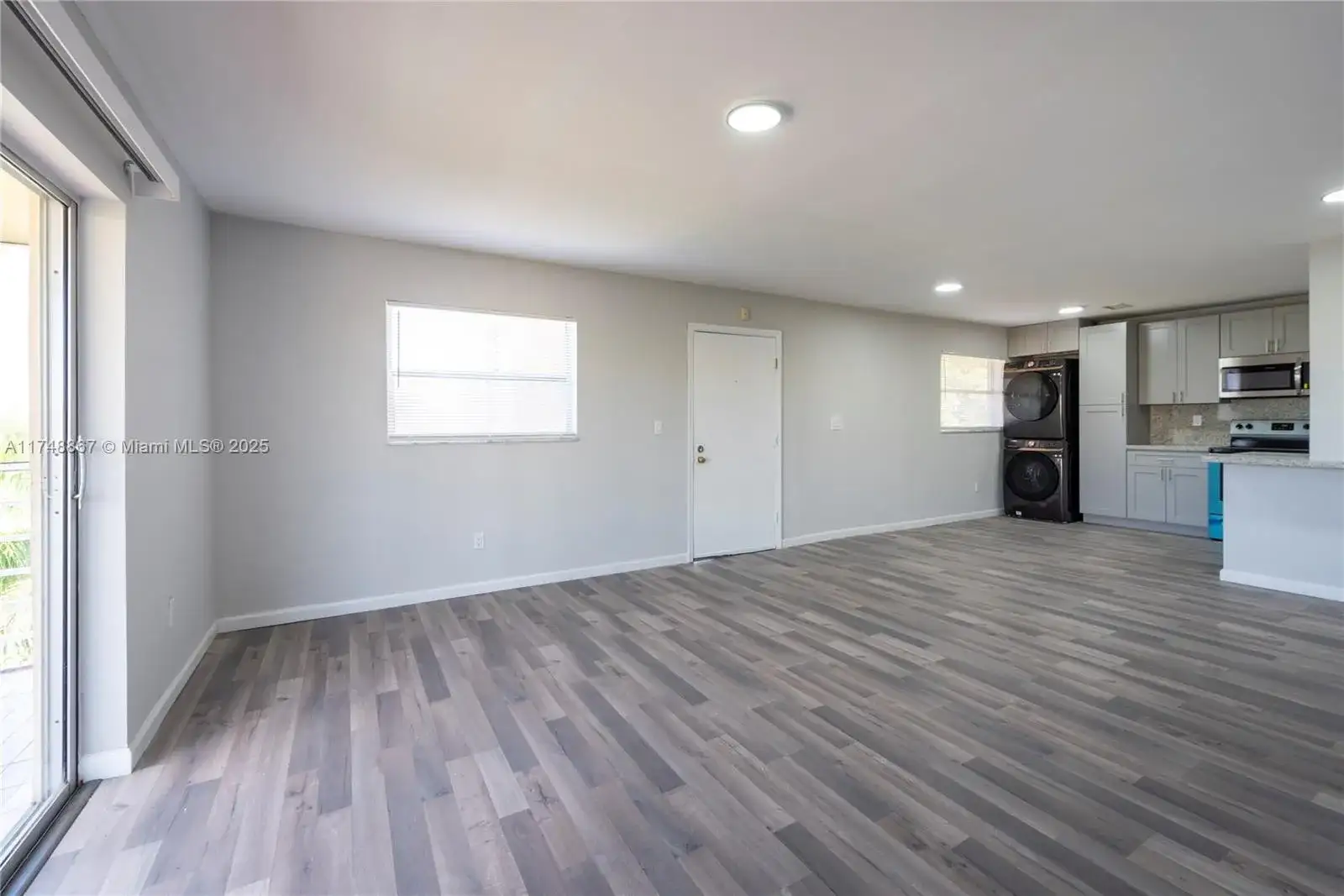 4111 Stirling Rd # 509, Dania Beach FL 33314 photo 5