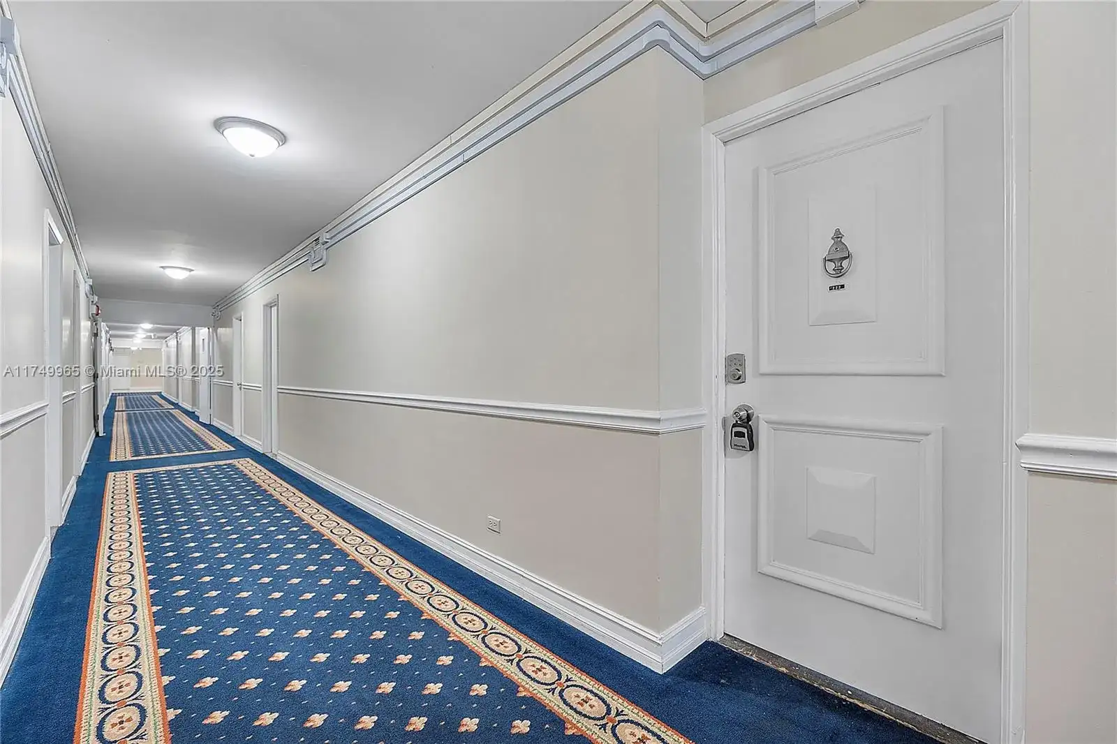 5005 Collins Ave # 222, Miami Beach FL 33140 photo 3