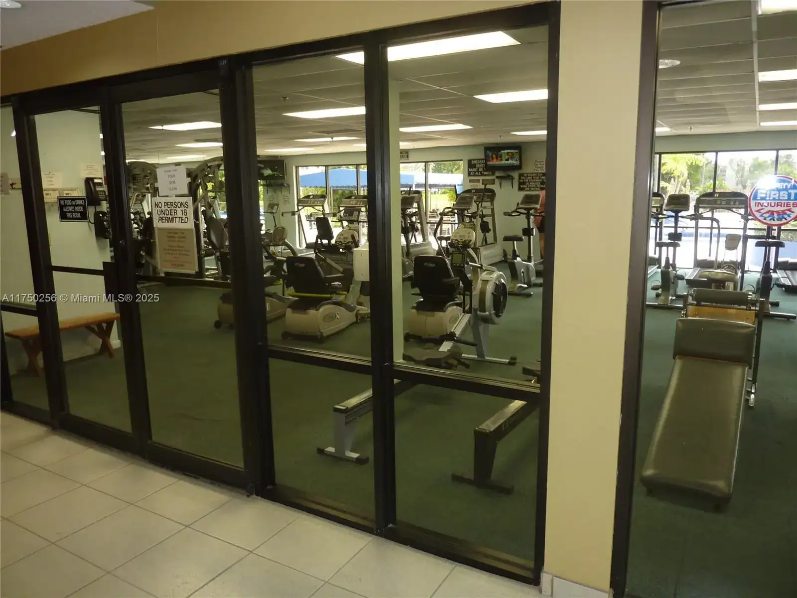 10123 Sunrise Lakes Blvd # 104, Sunrise FL 33322 photo 4
