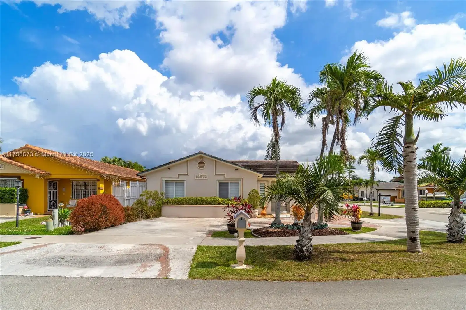 12872 NW 101st Pl, Hialeah Gardens FL 33018 photo 2