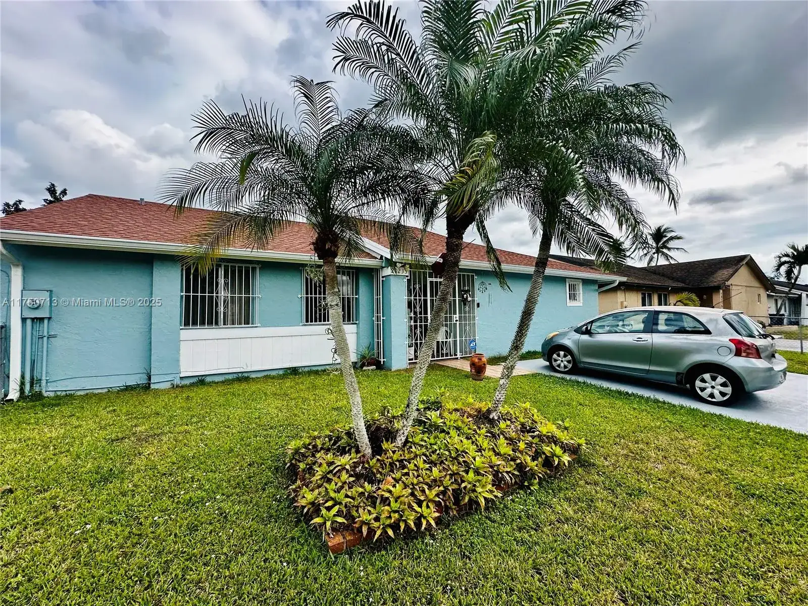 20235 SW 122nd Pl, Miami FL 33177 photo 2