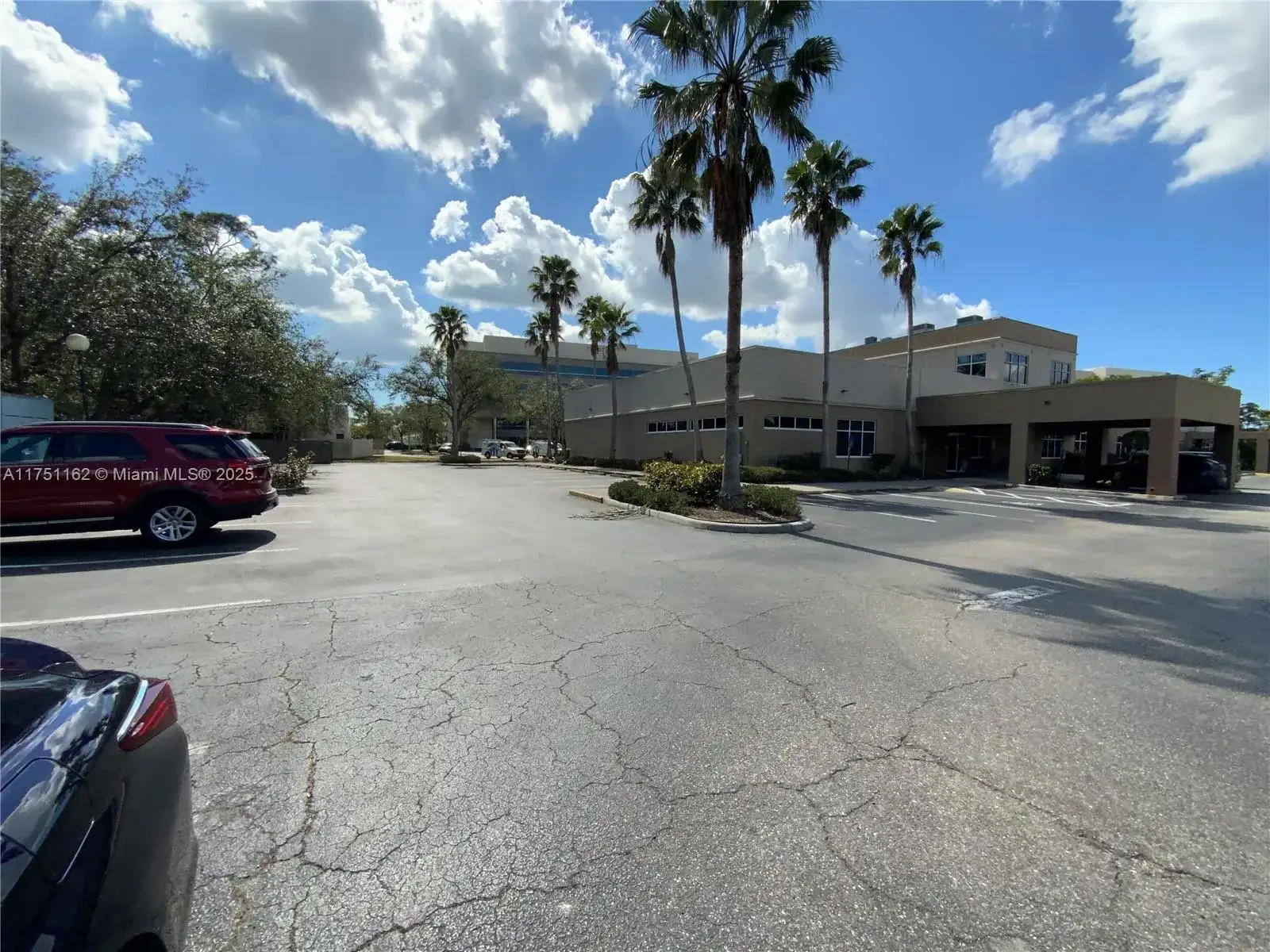 12731 New Brittany Blvd, Fort Myers FL 33907 photo 4