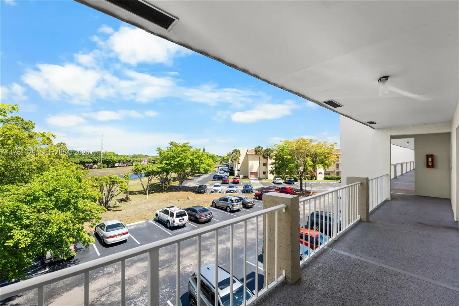 8450 Sunrise Lakes Blvd # 306, Sunrise FL 33322 photo 5