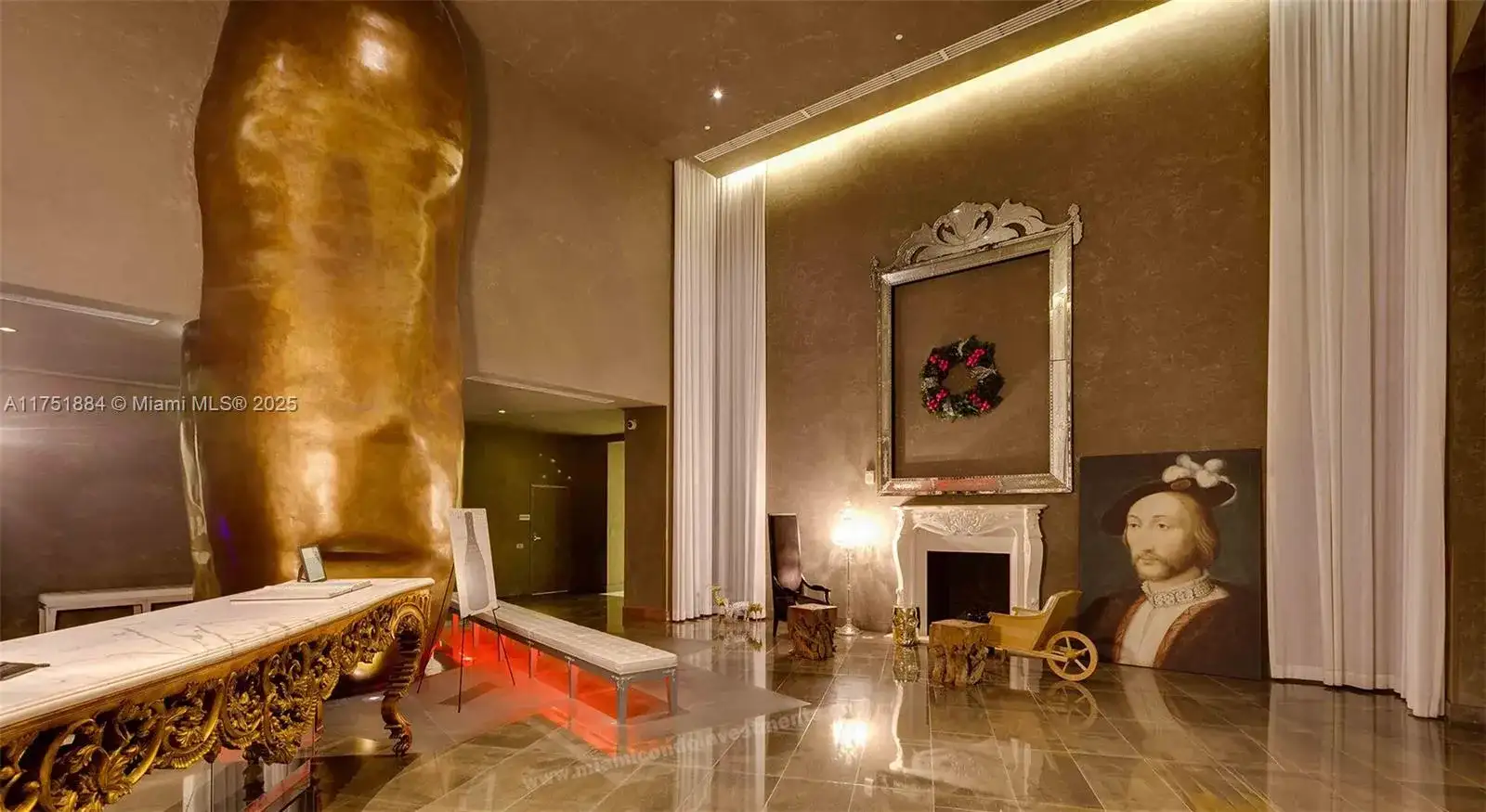 465 Brickell Ave # 2405, Miami FL 33131 photo 2