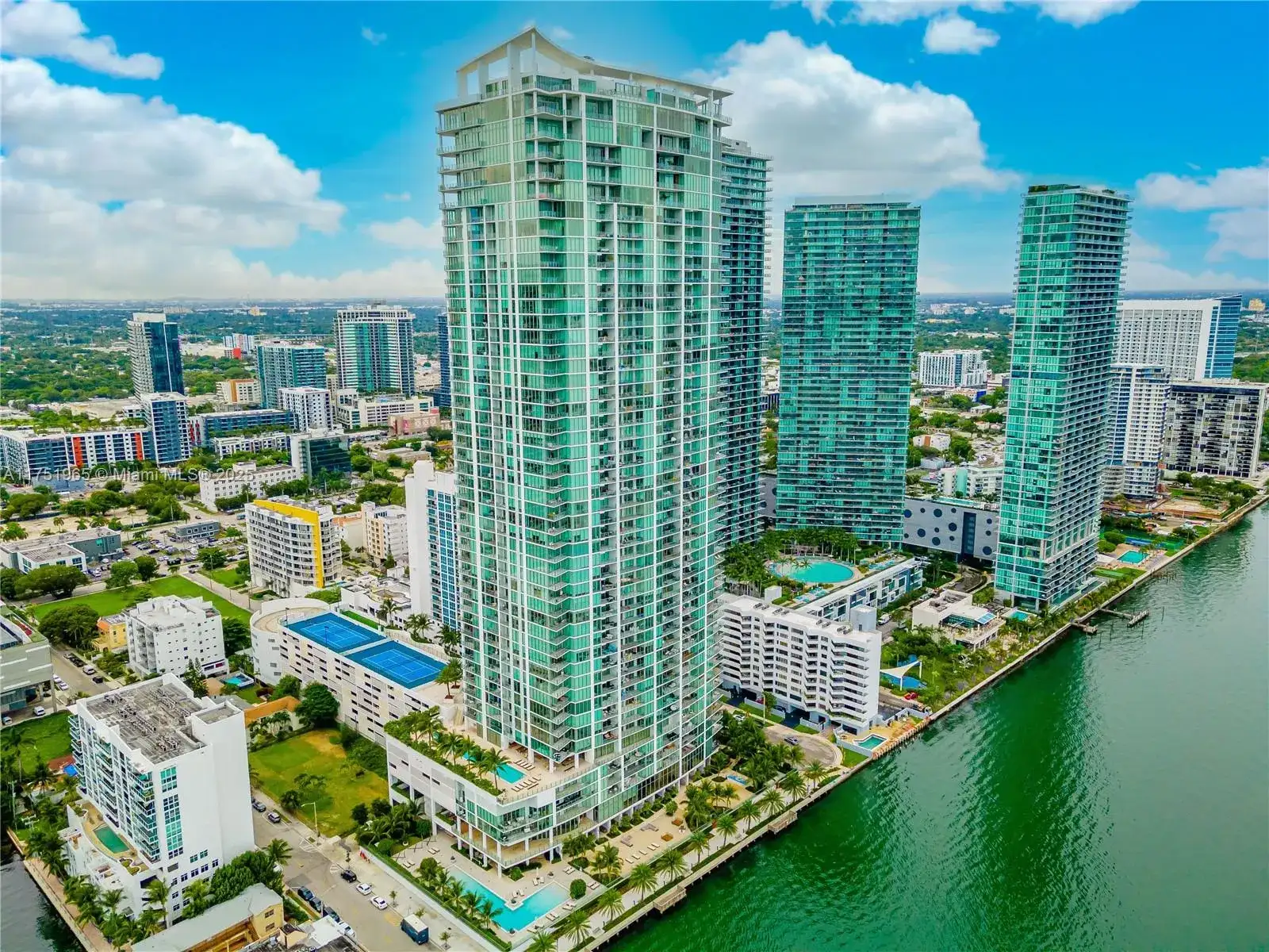 2900 NE 7th Ave # 3202, Miami FL 33137 photo 2