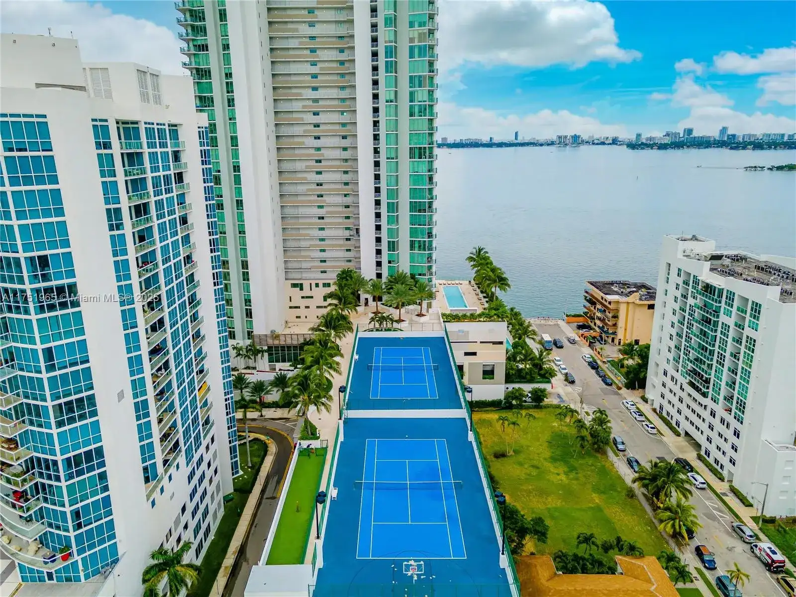 2900 NE 7th Ave # 3202, Miami FL 33137 photo 4