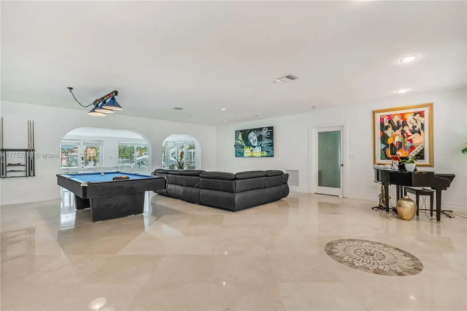 1975 Ixora Rd, North Miami FL 33181 photo 5