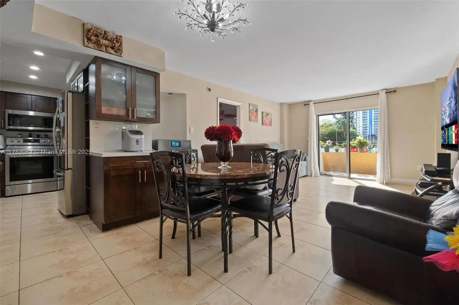 4801 NW 7th St # 16, Miami FL 33126 photo 4