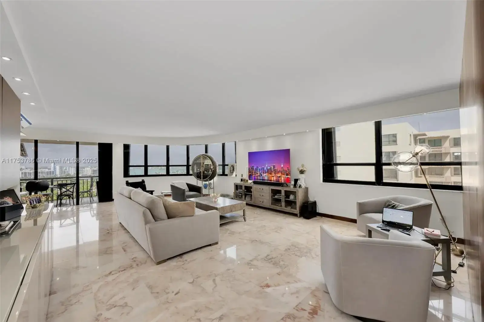 10175 Collins Ave # 1207, Bal Harbour FL 33154 photo 2