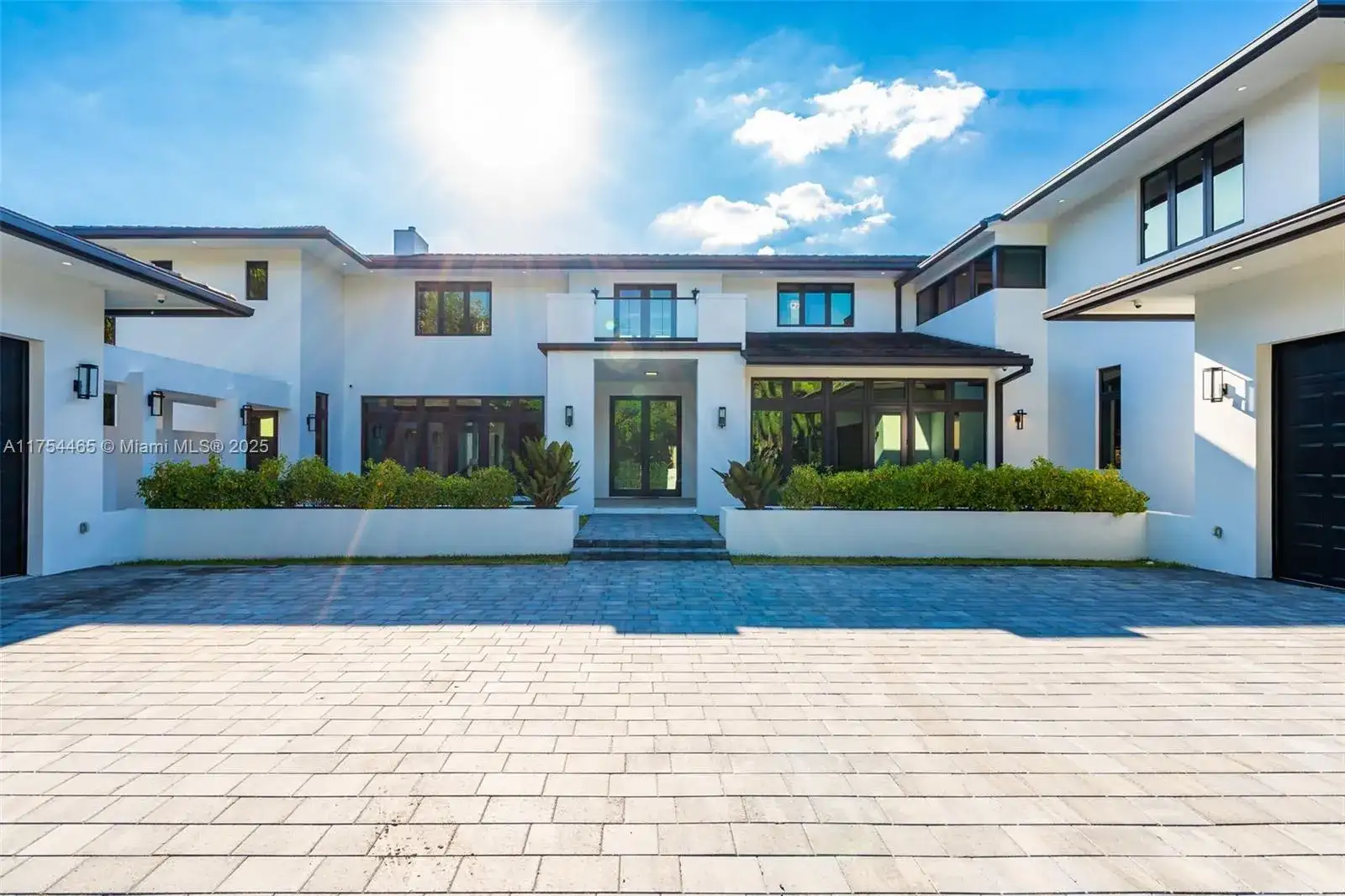 4424 Granada Blvd, Coral Gables FL 33146 photo 5