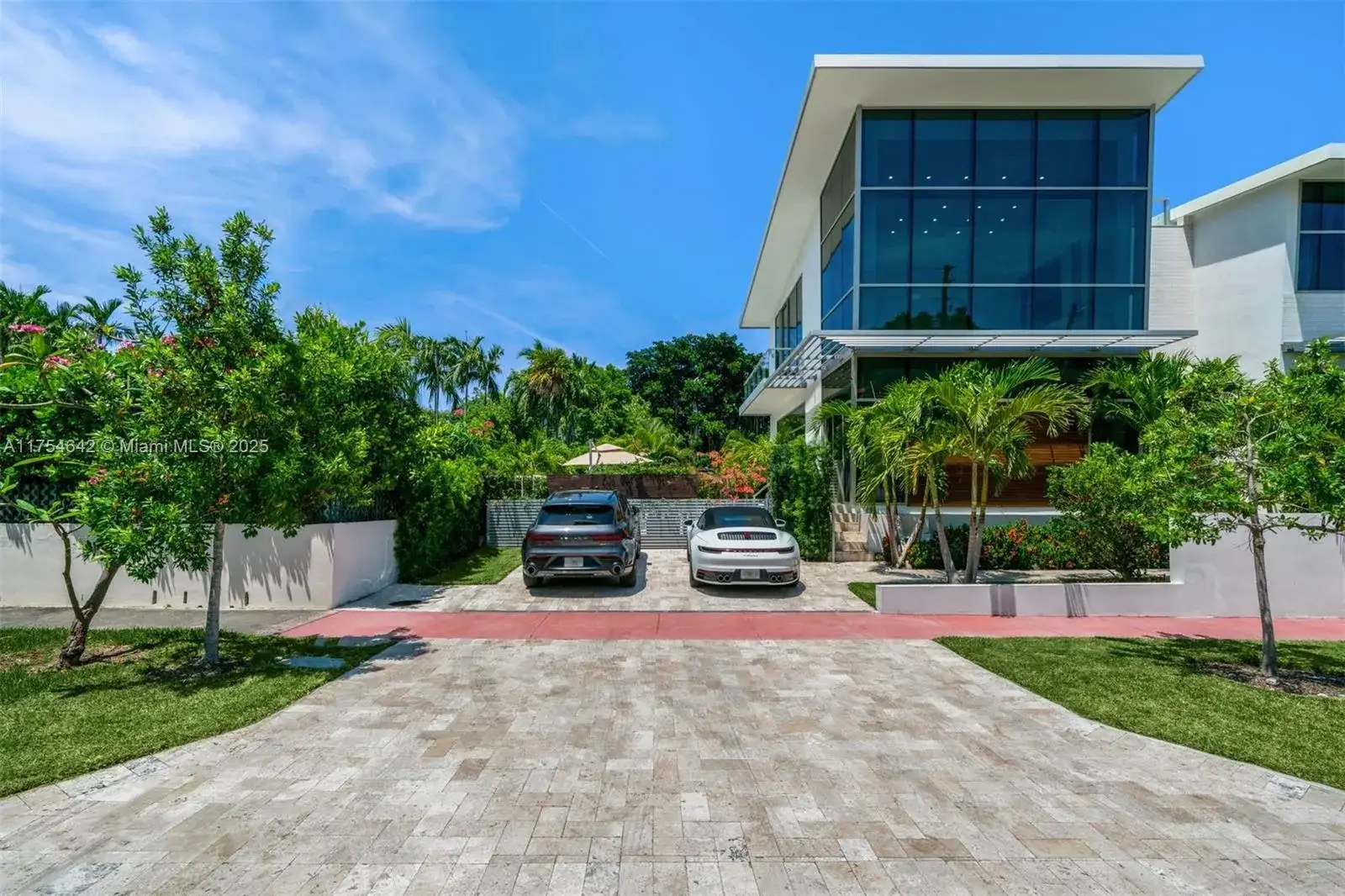 1201 W 47th St, Miami Beach FL 33140 photo 3